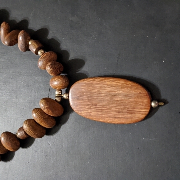 Gold Tone Brown Wooden Beaded Statement Pendant Necklace - Picture 2 of 4